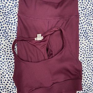 Plum yoga set